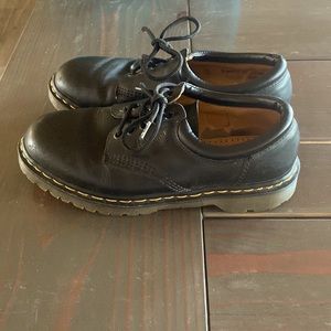Men’s black Oxford Dr Martens size 10, made in England